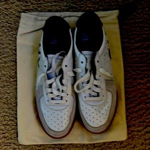 givenchy low top sneakers in good condition